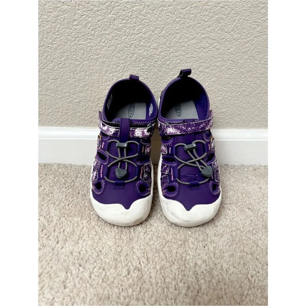 KEEN Knotch Creek Casual Comfortable Sandals Purple Kids US 3 EUC